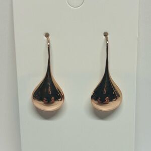 Rose Gold Teardrop Earrings